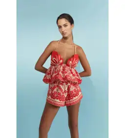 Antipodean Clover Set in Cherry Bomb Size AU 6 for rent on The Volte - image 4