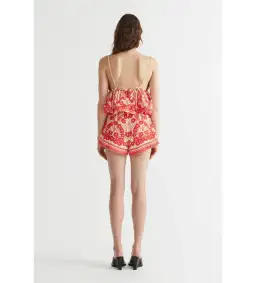 Antipodean Clover Set in Cherry Bomb Size AU 6 for rent on The Volte - image 6