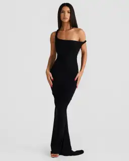 Melani the Label Maia Dress Maxi Black Size AU 6 for rent on The Volte - image 1