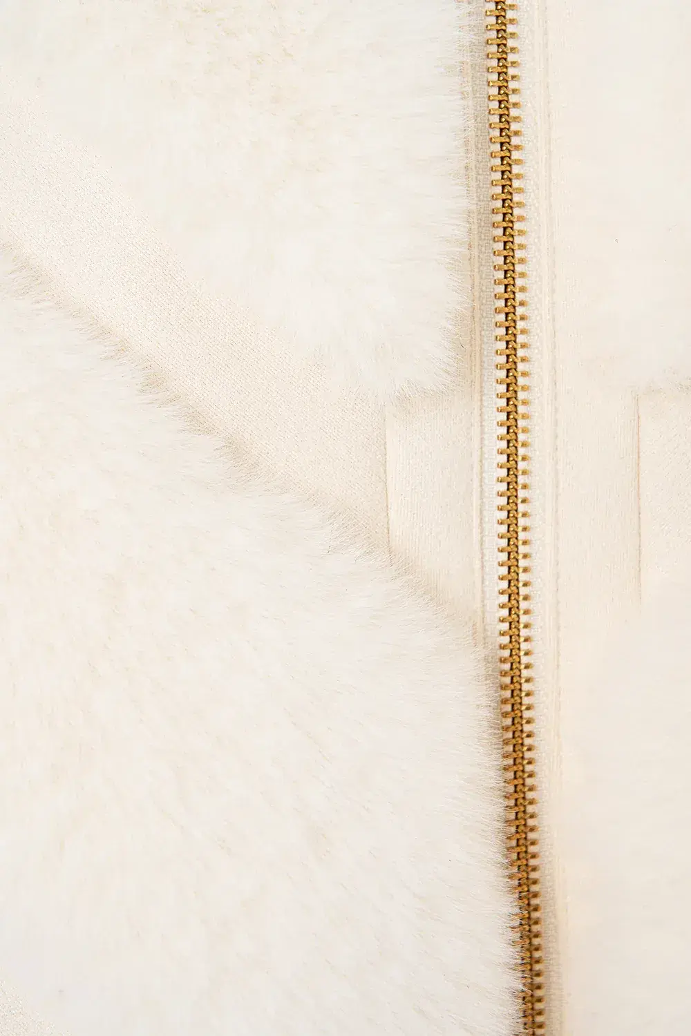 Camilla Tiled Time Faux Fur Short Sleeve Slouch Jacket White (M/L-AU12/14) for rent on The Volte - main image