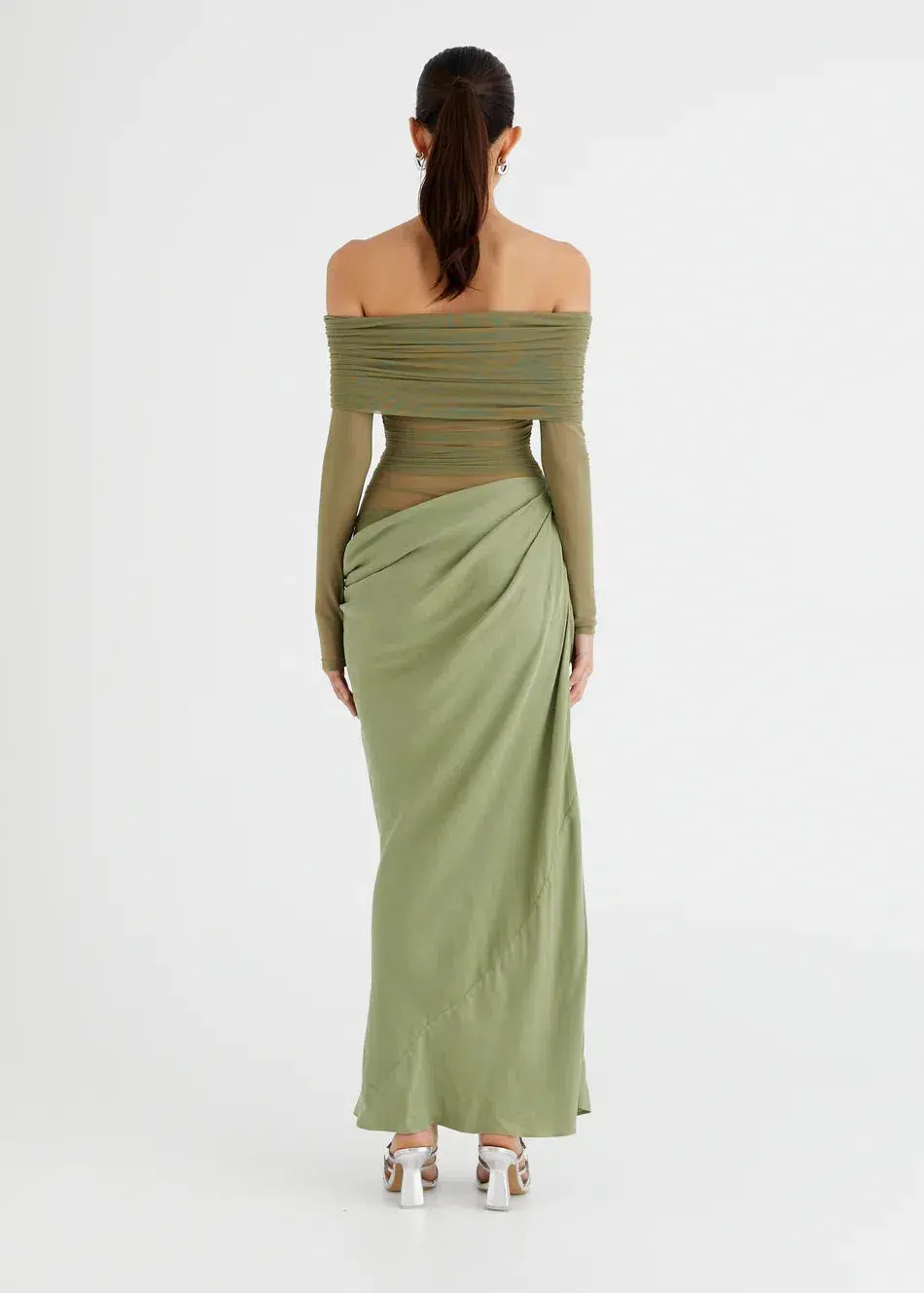 Benni Yasmin Maxi Pistachio Size AU 6 for rent on The Volte - main image