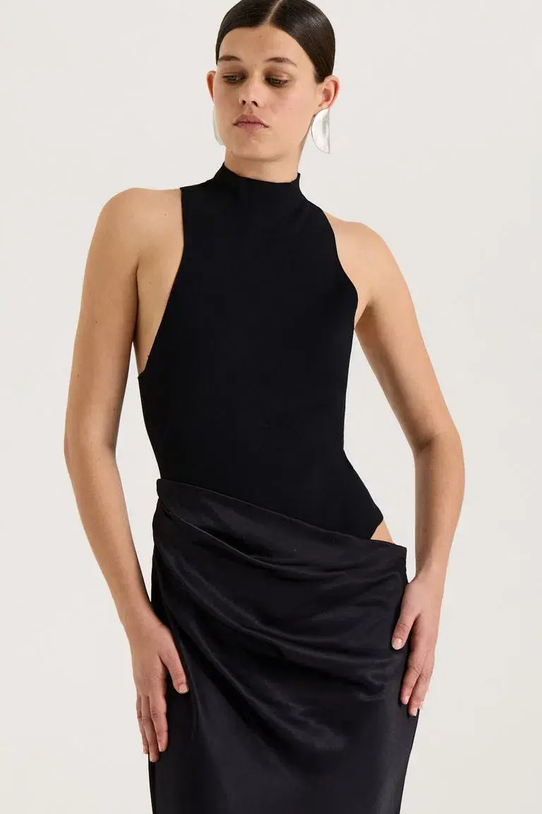 Henne Soraia Maxi Dress Black Size 8 for rent on The Volte - main image