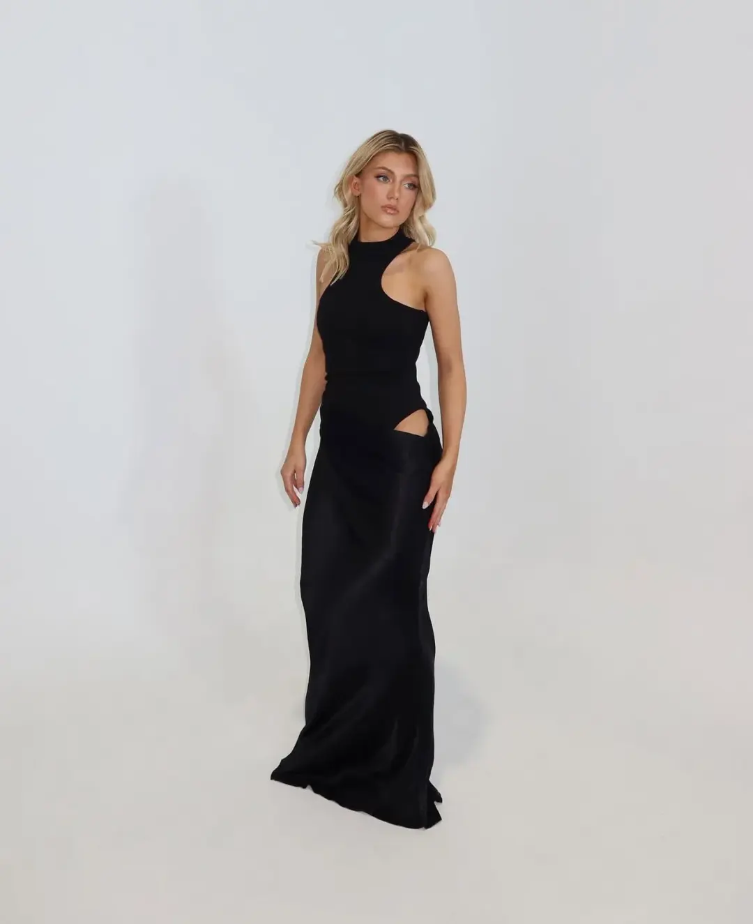 Camila Coelho Estella Maxi Dress Black Size 6 for rent on The Volte - main image