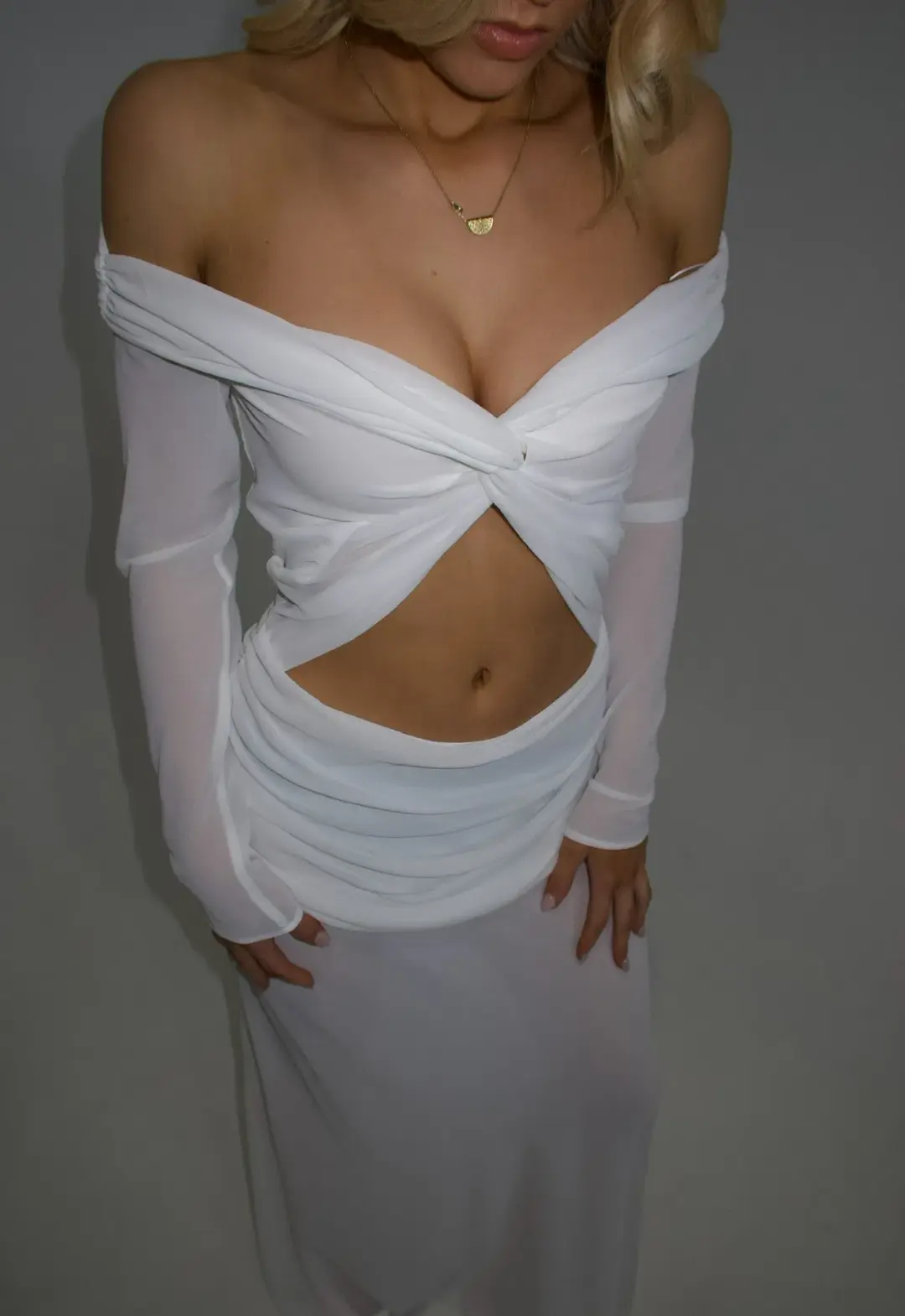 Emily Gown White Natalie Rolt Size AU 6 for rent on The Volte - main image