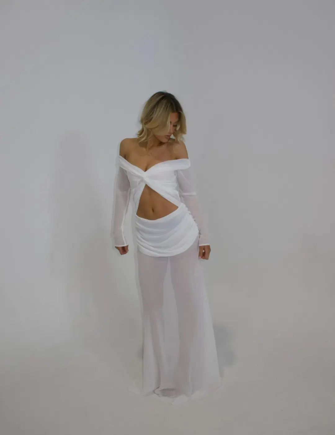 Emily Gown White Natalie Rolt Size AU 6 for rent on The Volte - main image