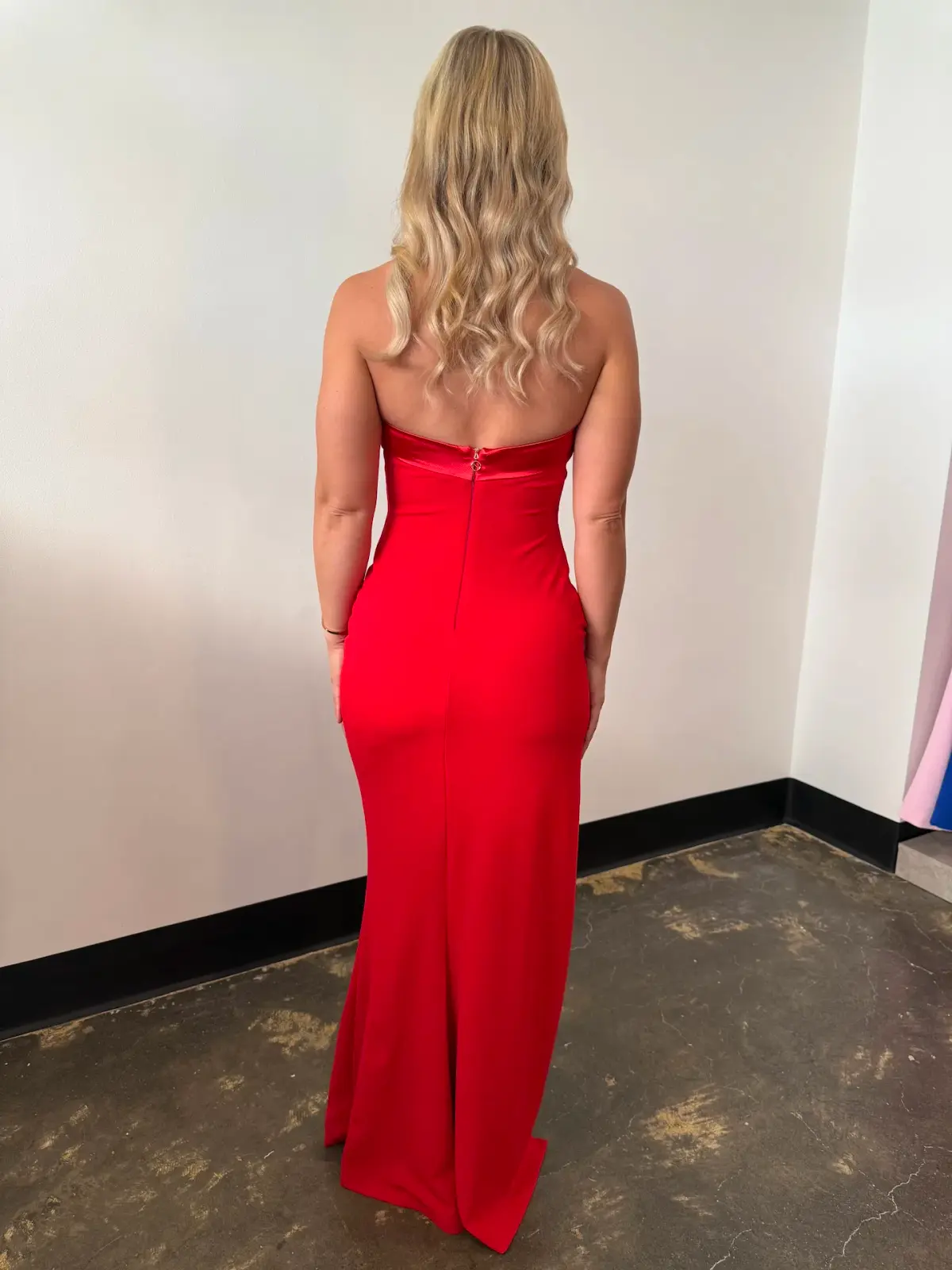 Love Nookie Renaissance Gown Red Size AU 10 - Image 3