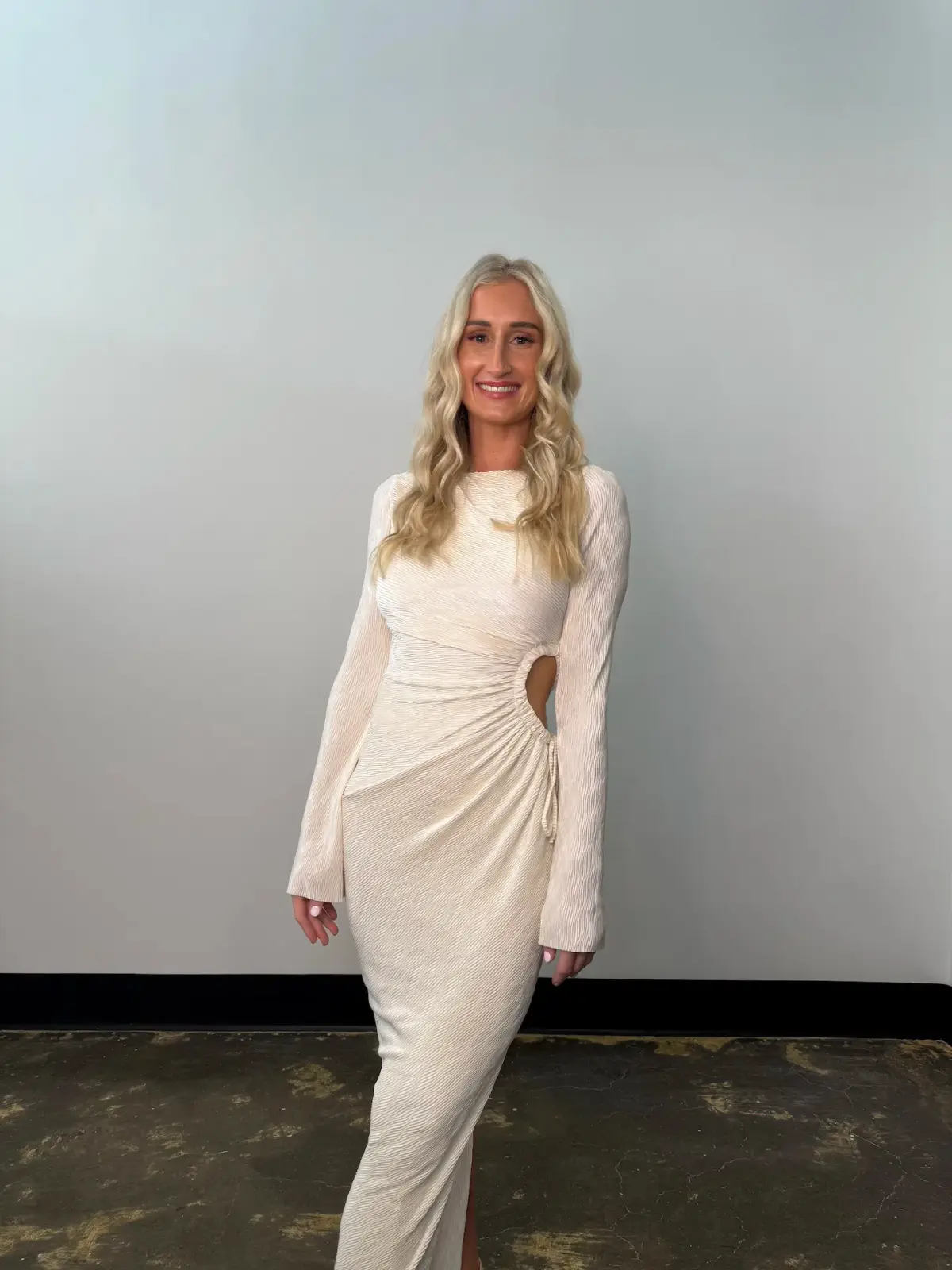 Love Nookie Mirage LS Gown Cream Size 8 - Image 1