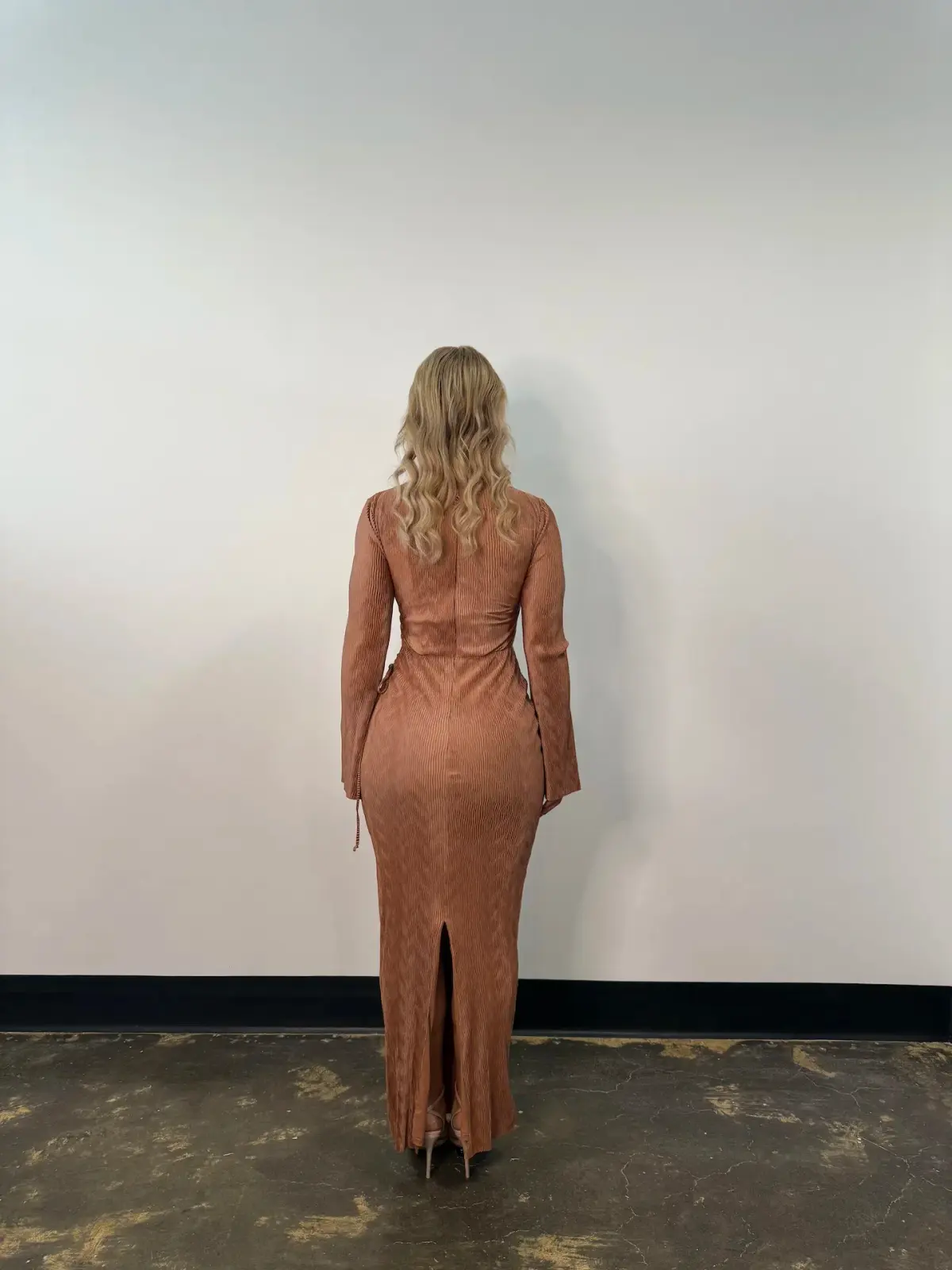 Love Nookie Mirage LS Gown in Mocha Size 10 - Image 4