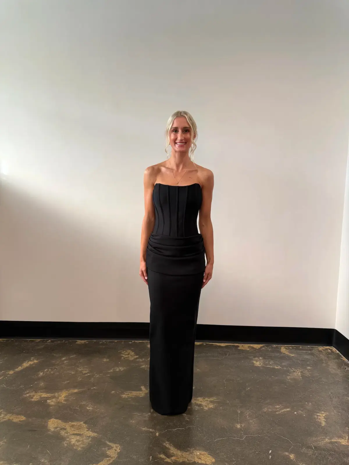 Eliya The Label Hilda Gown in Black Size 8 - Image 2