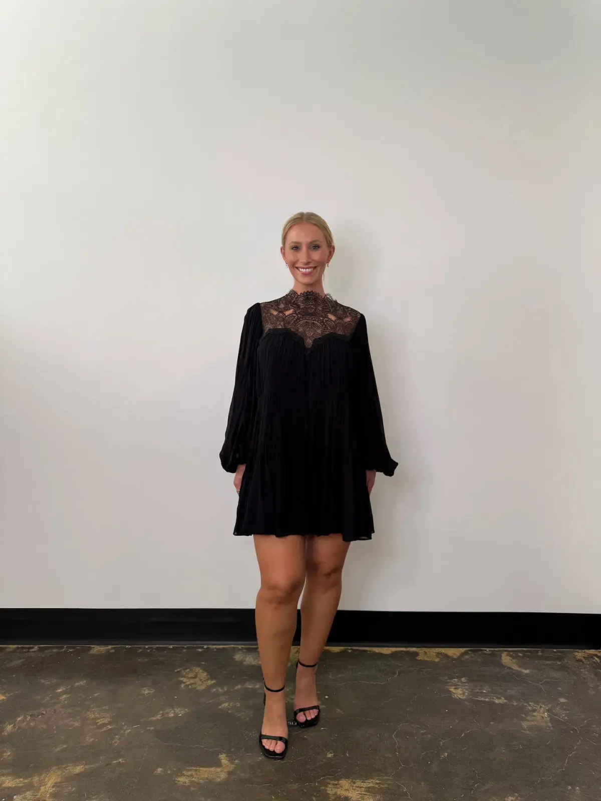 Shona Joy Emory Long Sleeve Mini Dress in Black Size 16 - Image 1