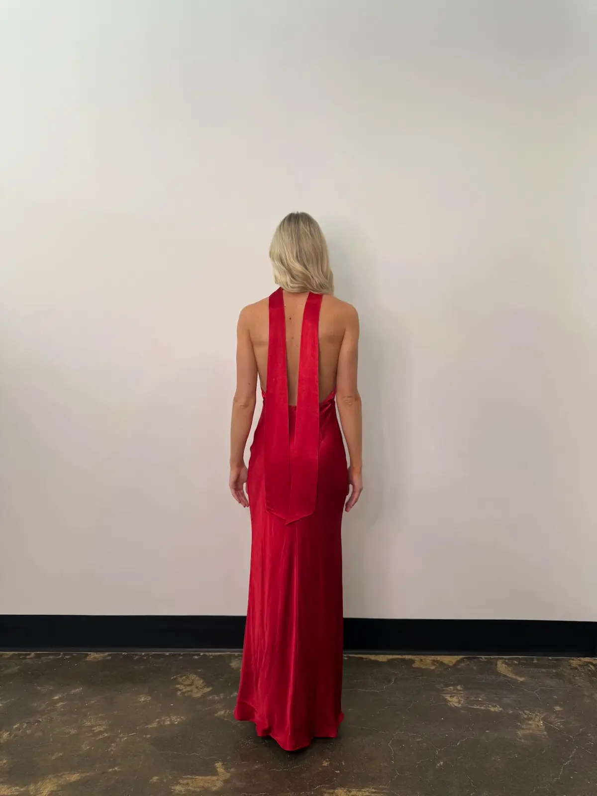 Shona Joy Tatum Halter Neck Maxi Dress in Grenadine Size AU8 - Image 5