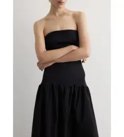 Anna Quan Amyra Dress in Black Size M / AU 10 for rent on The Volte - image 4