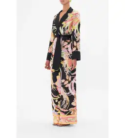 Camilla Relaxed Jacket with Hip pockets in Lady of the Moon Size S / AU 10 for rent on The Volte - image 3