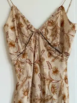 Bec & Bridge Fleetwood Midi Dress Cream Floral Size 8 for rent on The Volte - image 6