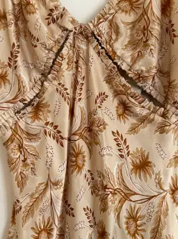 Bec & Bridge Fleetwood Midi Dress Cream Floral Size 8 for rent on The Volte - image 5