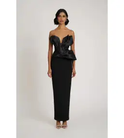 Eliya The Label Auri Gown in Black Size S/AU8 for rent on The Volte - image 1