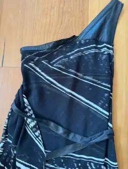 Kimberly Ovitz Leather Trim Knee-Length Dress Black Print Size US 4 AU 8 for rent on The Volte - image 4