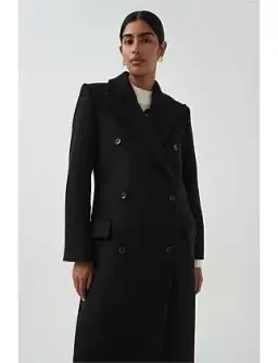 CARTER COAT for rent on The Volte - image 2