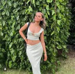 Amiss the Label Joanne Set for rent on The Volte - image 1