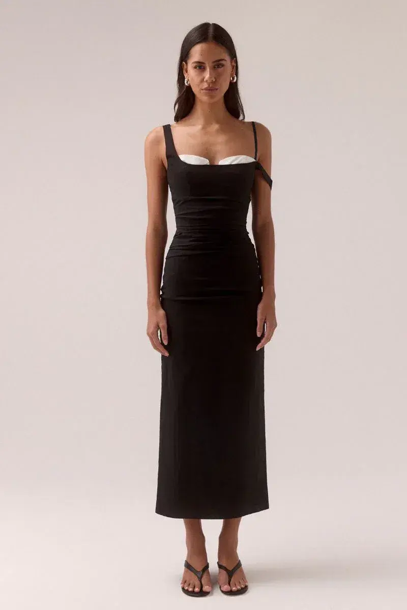 Sovere Lure Midi Dress Black Size 8 for rent on The Volte - main image