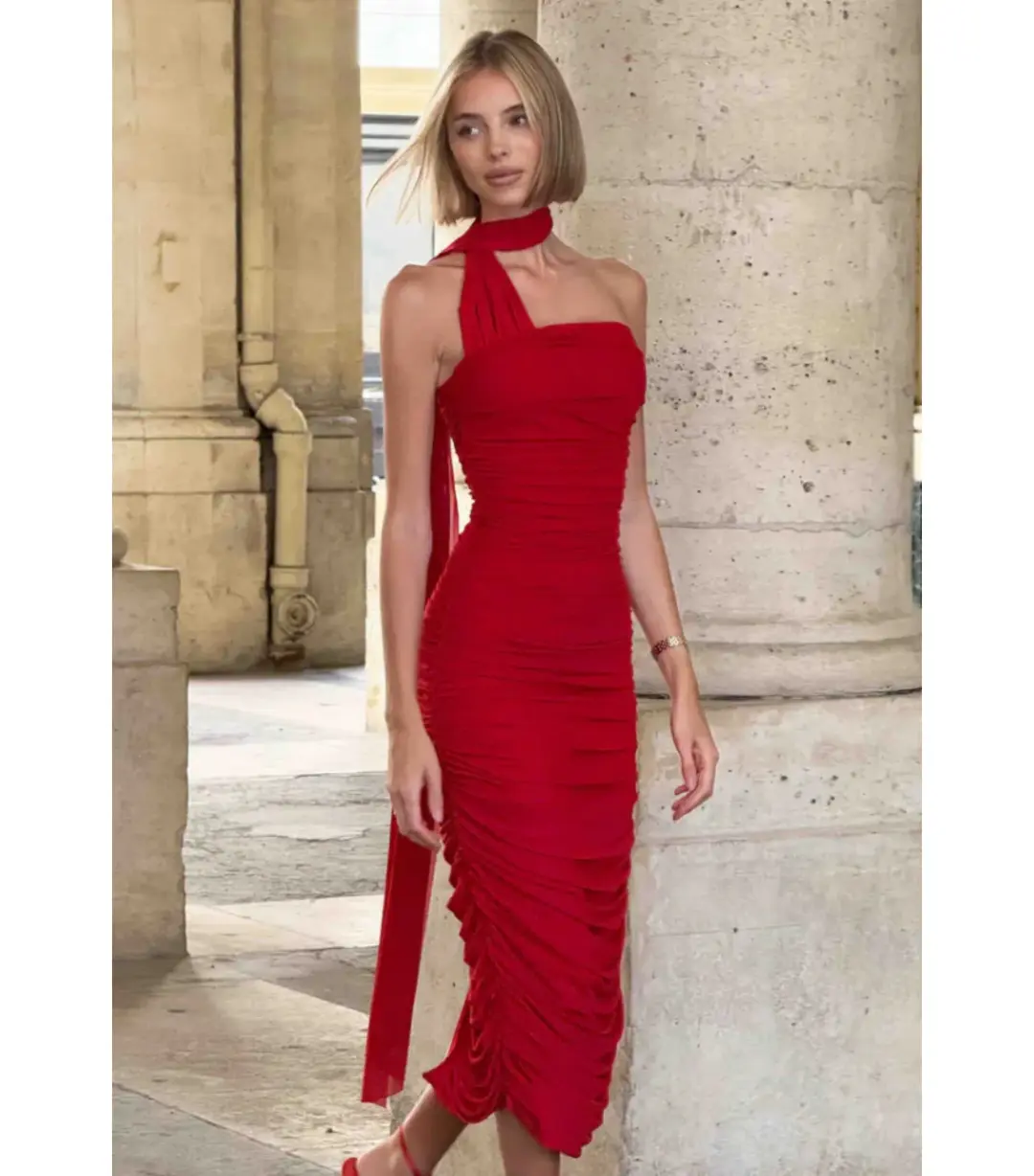 Elliatt Darya Maxi Dress Red Size AU 12 for rent on The Volte - main image