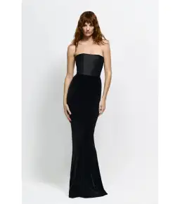 Effie Kats Lakely Maxi Gown in Black Velvet Size AU 8 for rent on The Volte - image 1