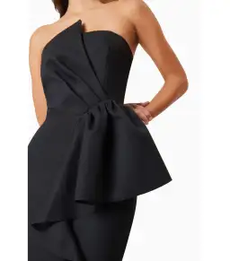 Elliatt Reception Midi Dress Black Size AU 12 for rent on The Volte - image 4