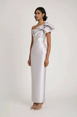 Eliya The Label Ashton Gown Silver Size S / AU 8 for rent on The Volte - image 7