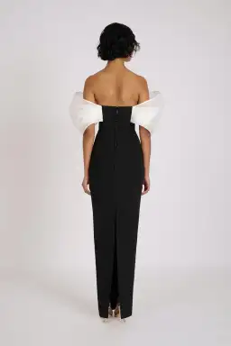 Eliya the Label Drew Gown Black Size S/ AU 8 for rent on The Volte - image 3
