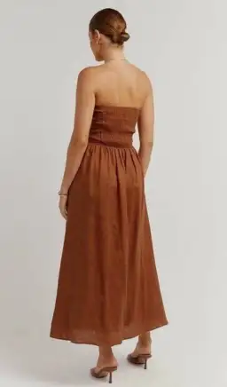 Dissh linnen spice maxi for rent on The Volte - image 3