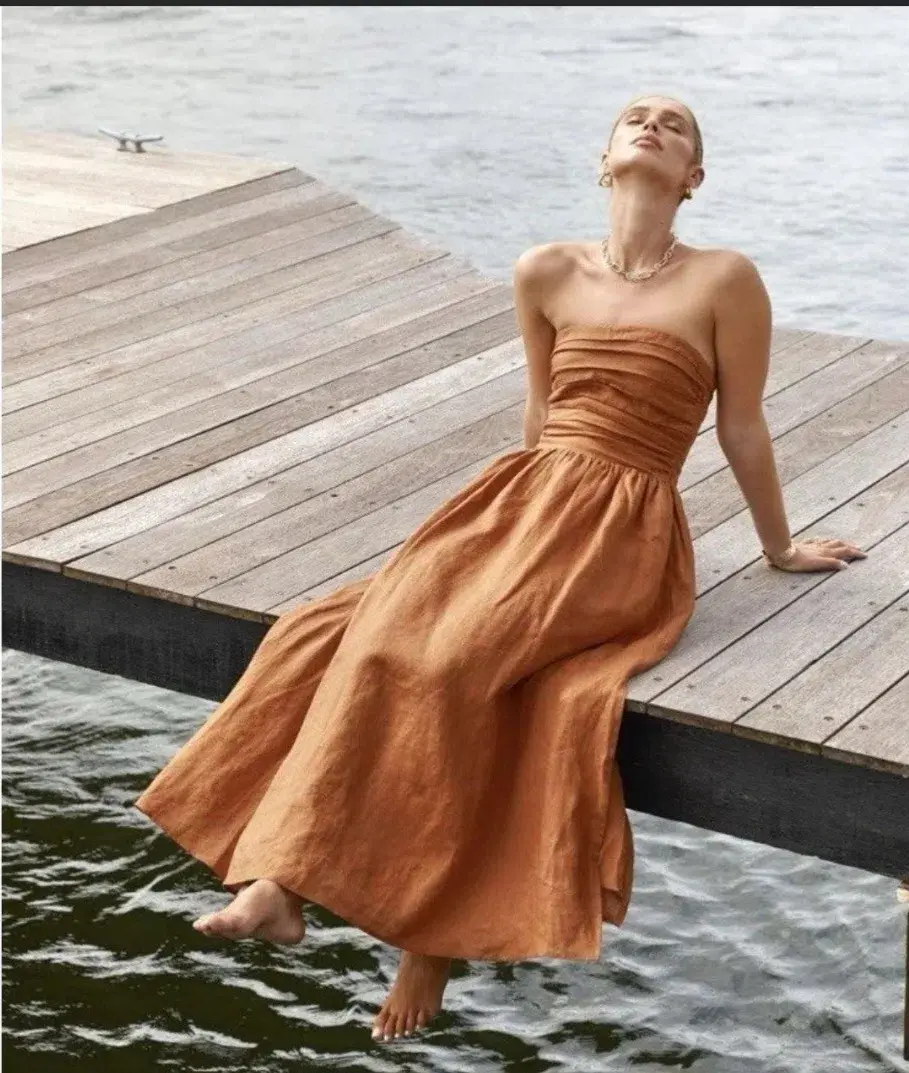 Dissh linnen spice maxi for rent on The Volte - main image