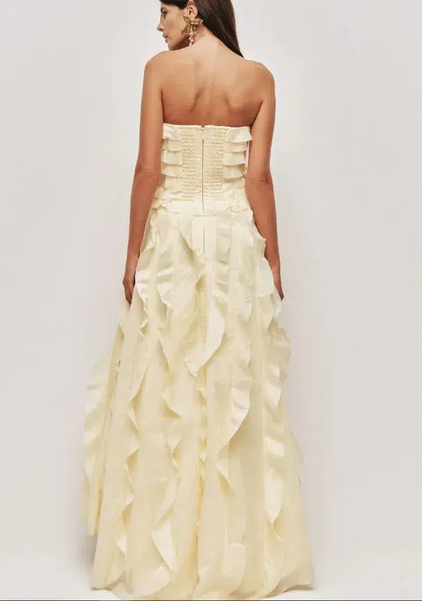 Aje Allaire Gown in Butter Yellow Size 8 - Image 3