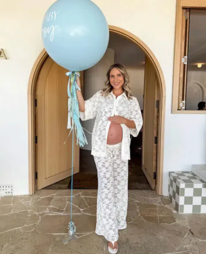 Loula White Lace Set - Image 1