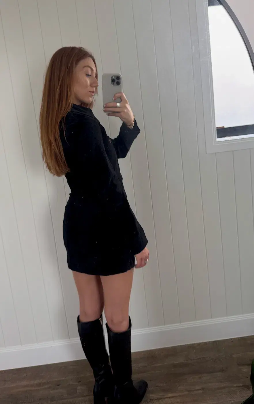 Suede Noir Set for rent on The Volte - main image