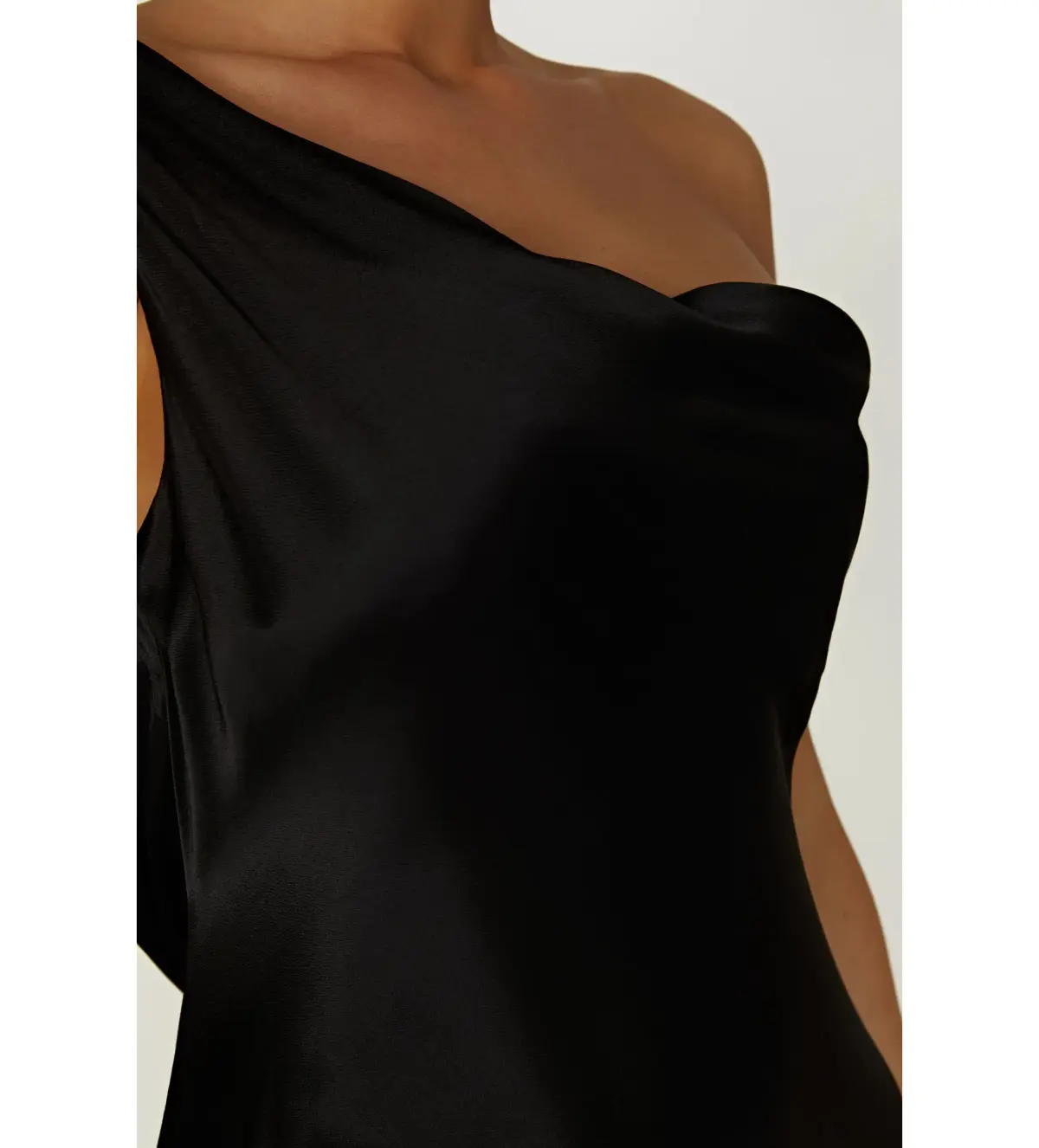 Meshki Yvette Slip Maxi Dress with Asymmetrical Hem Black Size S AU 8 - Image 4