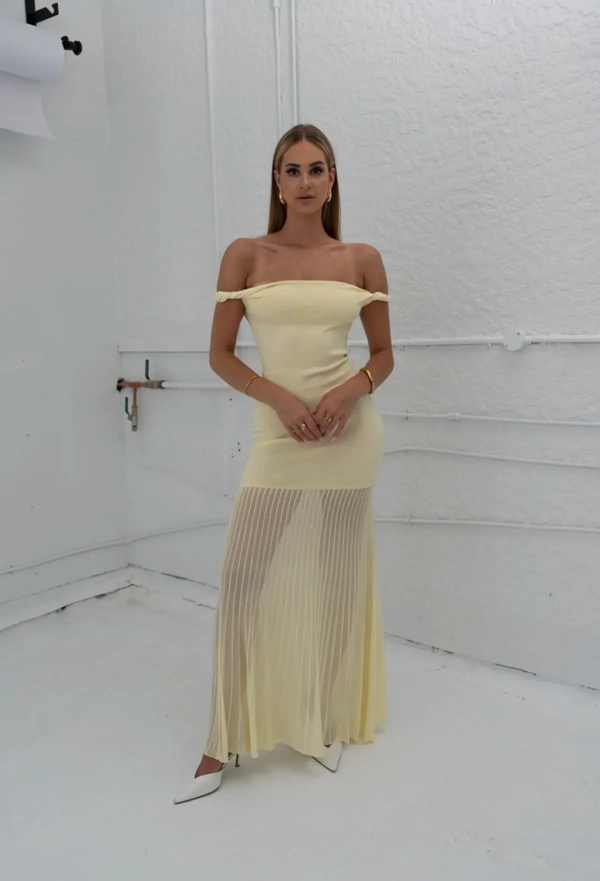 Sir Elia Off Shoulder Twist Dress- 3 - Image 4