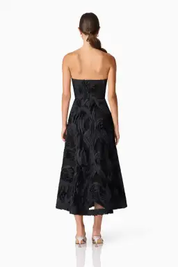 Elliatt Asher Sweetheart Midi Dress Black 10 for rent on The Volte - image 3