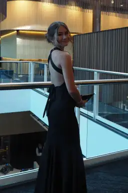 The Private Collection Gown Black Size AU 4