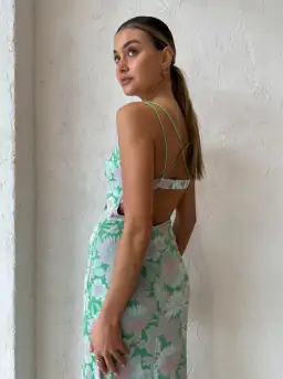 Hansen And Gretel Fantasy Maxi Dress In Flowerbomb Size Large for rent on The Volte - image 4