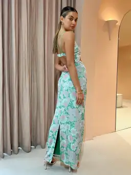 Hansen And Gretel Fantasy Maxi Dress In Flowerbomb Size Large for rent on The Volte - image 3