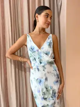 BEC & BRIDGE CORRINE V MAXI DRESS IN WATERCOLOUR FLORAL Size 8 for rent on The Volte - image 2