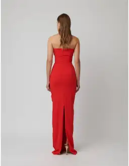 EFFIE KATS MONROE STRAPLESS CREPE FLOOR LENGTH GOWN RED M/10 AU for rent on The Volte - image 2