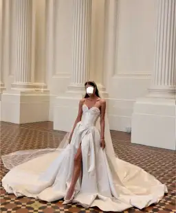 Pallas Couture - Bespoke wedding dress for rent on The Volte - image 1