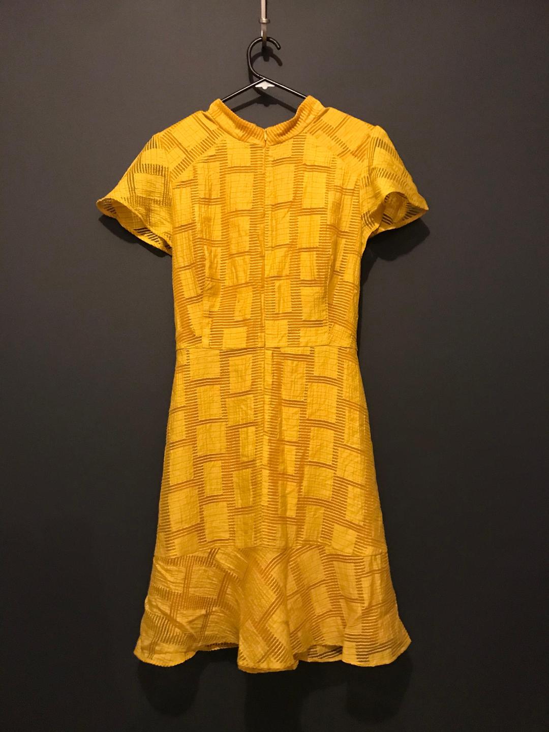 Cue Burnout Jacquard Fluted Sleeve Dress Yellow Size 14 for rent on The Volte - main image