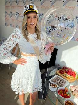 Thurley Utopia White Lace Top & Skirt White Size 6 for rent on The Volte - image 1