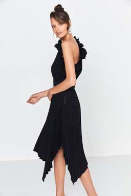 Mossman The Lady Like Dress Black Size 12 for rent on The Volte - image 3