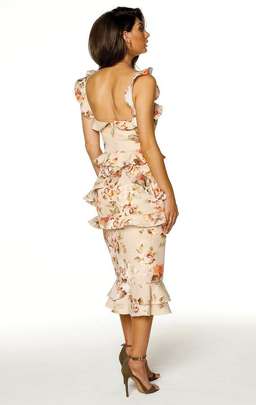 Lemonade Lady Midi / Pasduchas / Beige Floral Print / Size 10 for rent on The Volte - image 3
