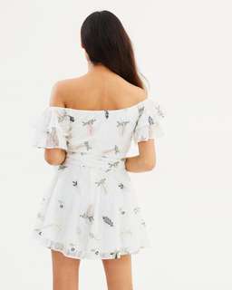 ASILIO | Botanical Crush White Romper | Size 6 | SOLD OUT for rent on The Volte - image 9