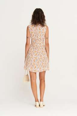 Arnhem Honey Play Dress Floral Size 10 for rent on The Volte - image 2