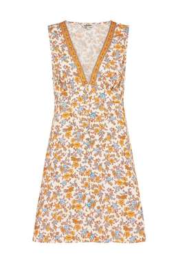 Arnhem Honey Play Dress Floral Size 10 for rent on The Volte - image 3